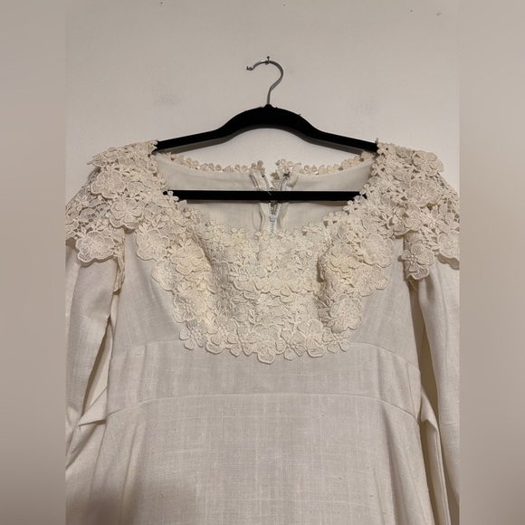 Vintage 70’s Prairie Daisy Lace Long Sleeve White Wedding Gown Handmade - Picture 4 of 8